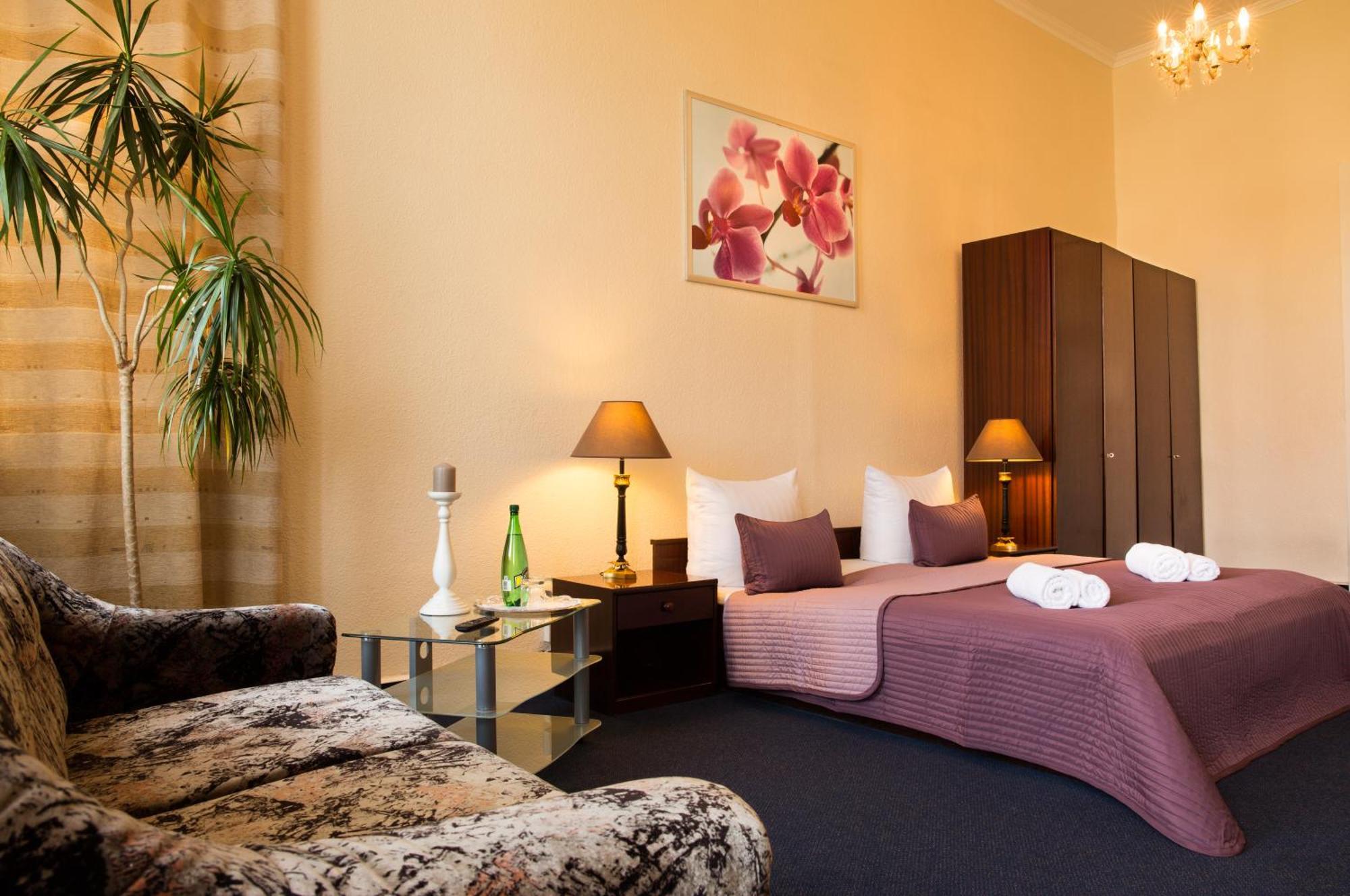 Hotel Comet Am Kurfuerstendamm Берлин Экстерьер фото