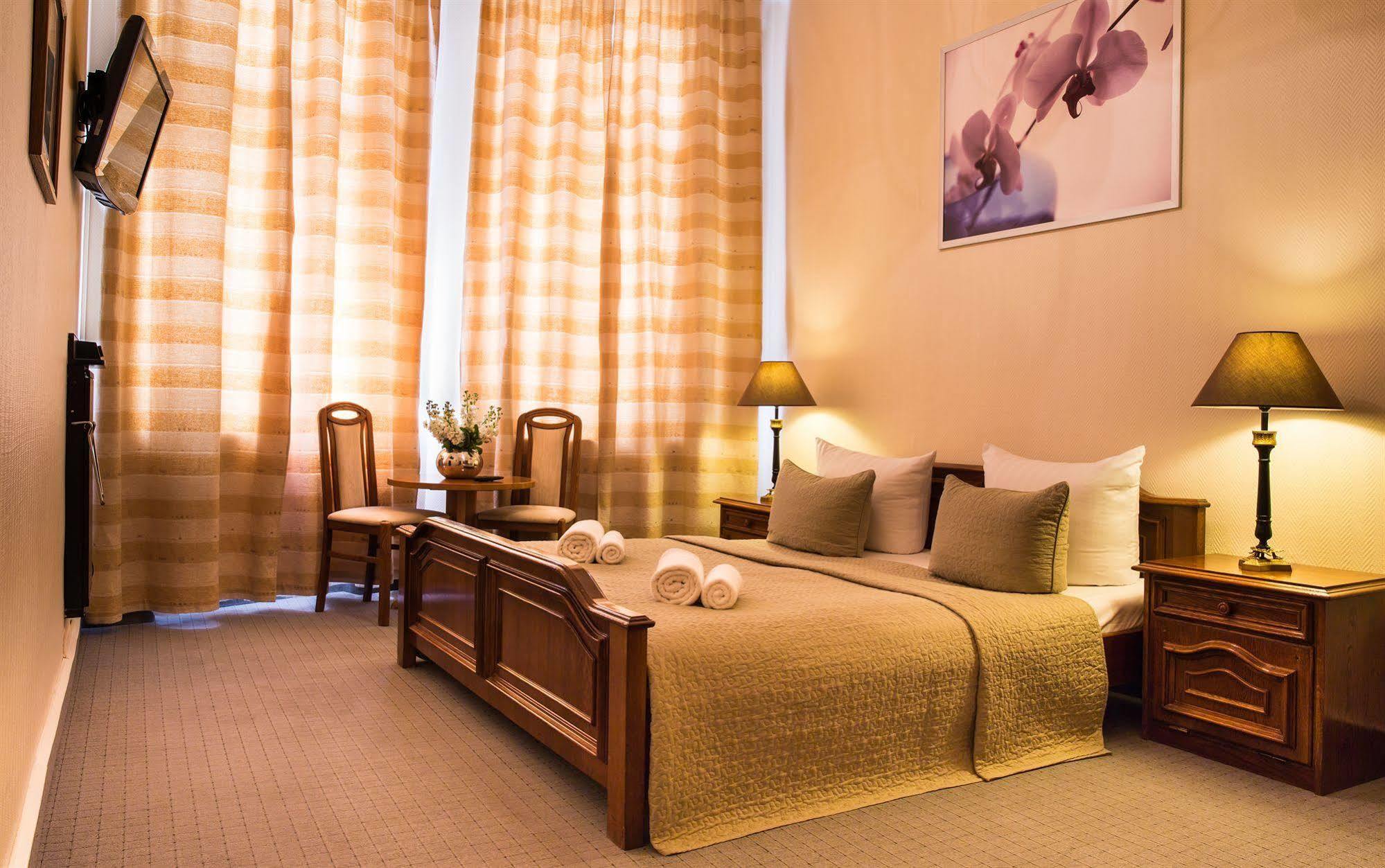 Hotel Comet Am Kurfuerstendamm Берлин Экстерьер фото