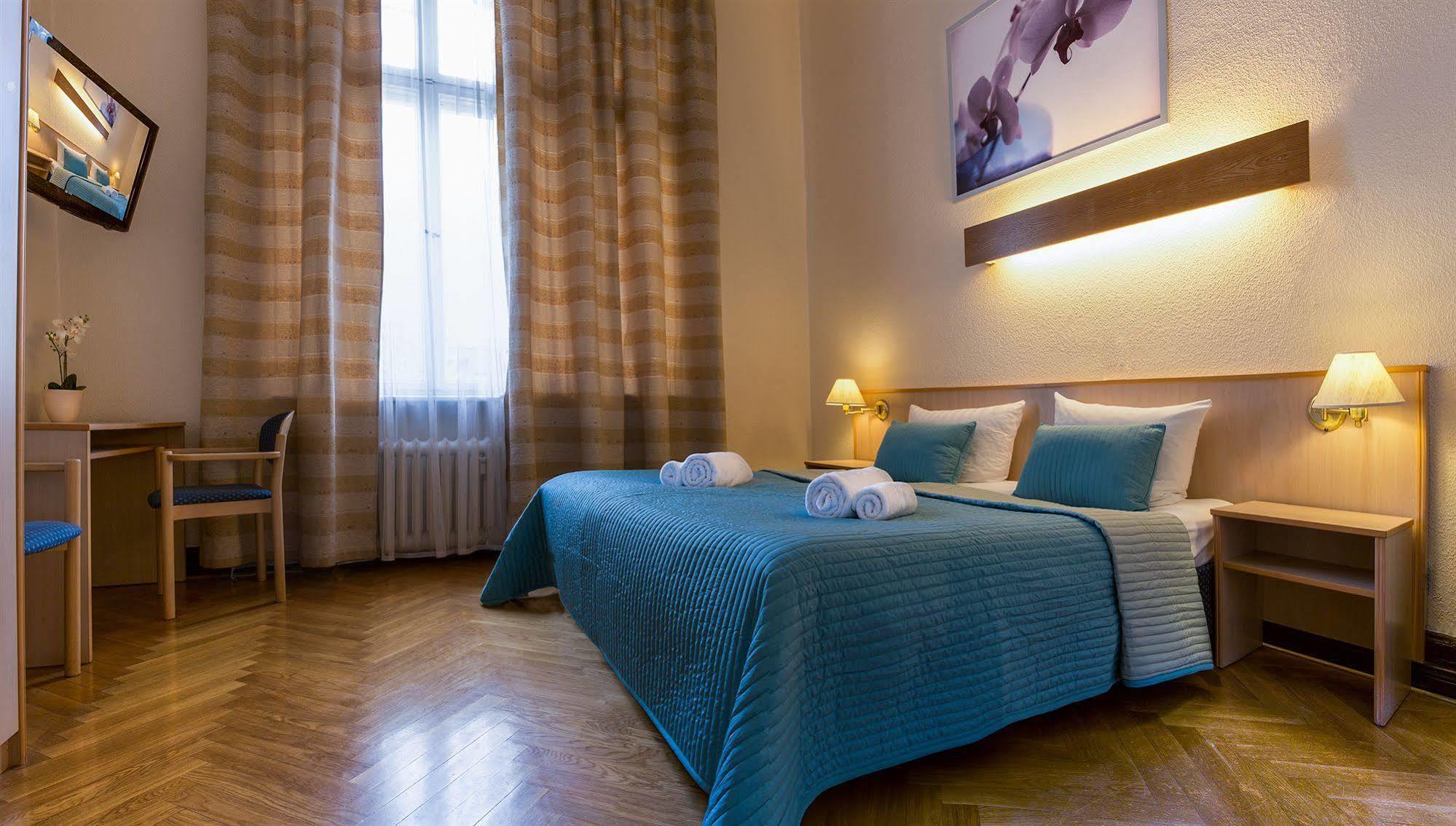 Hotel Comet Am Kurfuerstendamm Берлин Экстерьер фото